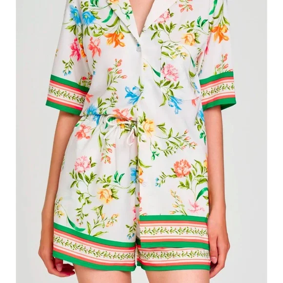 WAYF Carmen Floral Print Camp Shirt + matching shorts - Picture 3 of 10